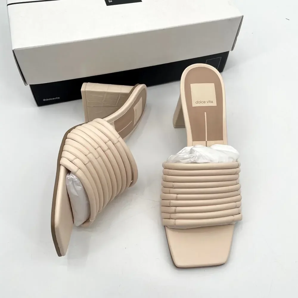 DOLCE VITA New in Box Priana Block Neutral Heels in Cream // 8.5 - Picture 3 of 12